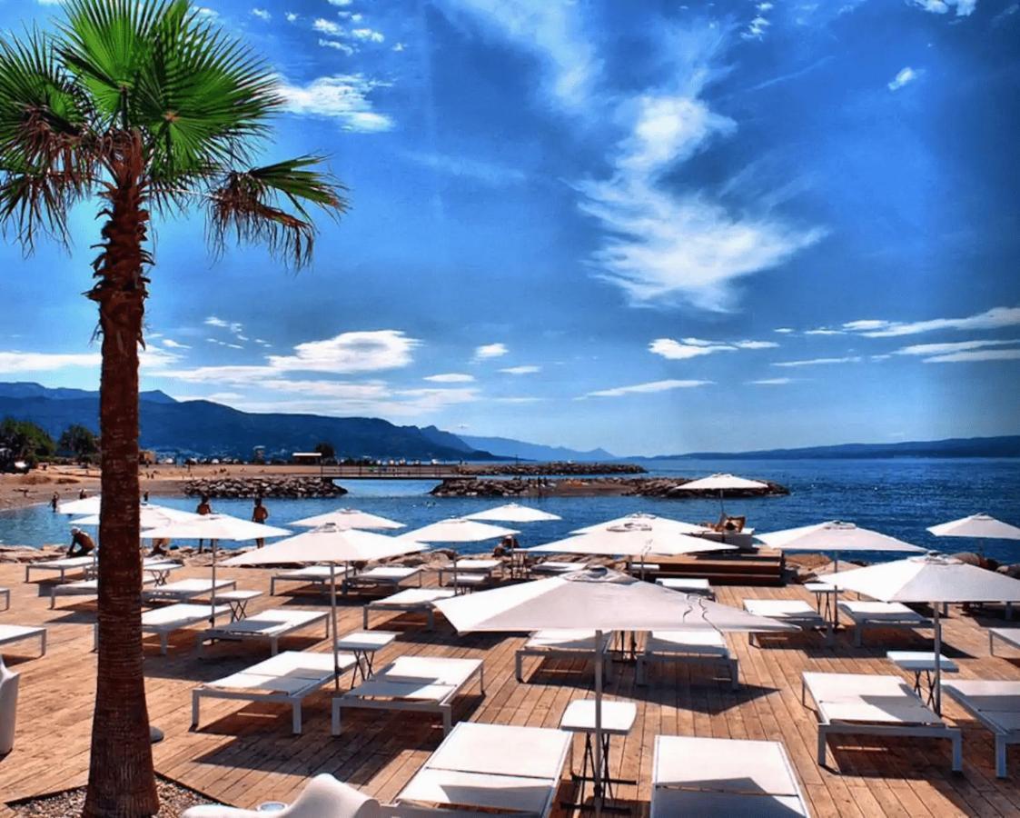 Beach Apartment Butterfly With Sea View Split Exterior foto